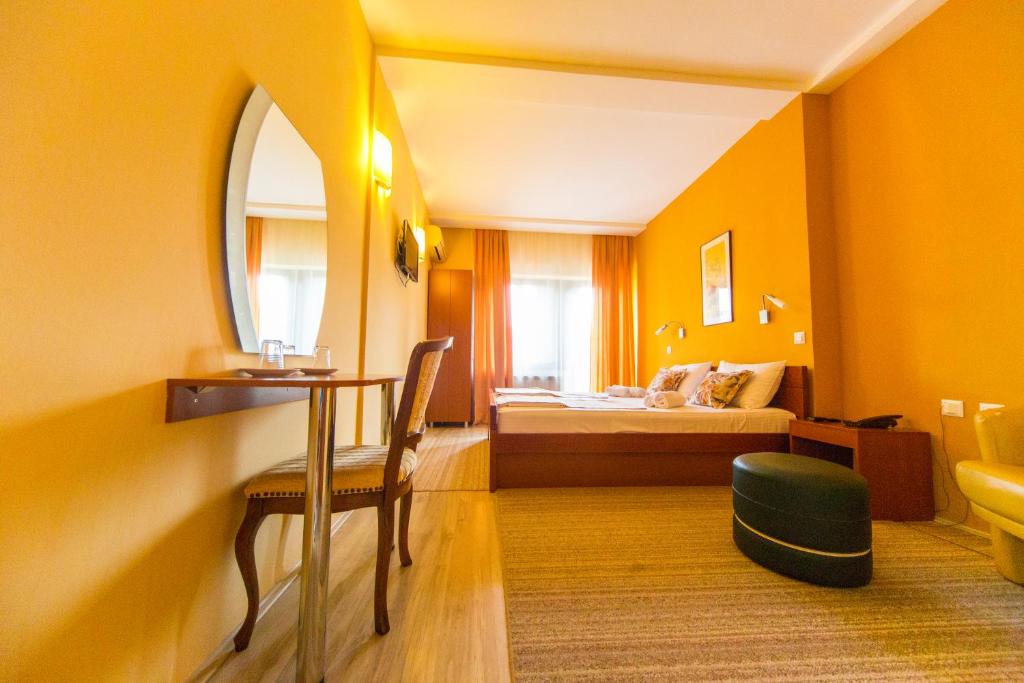 Postel nebo postele na pokoji v ubytování Hotel Pine