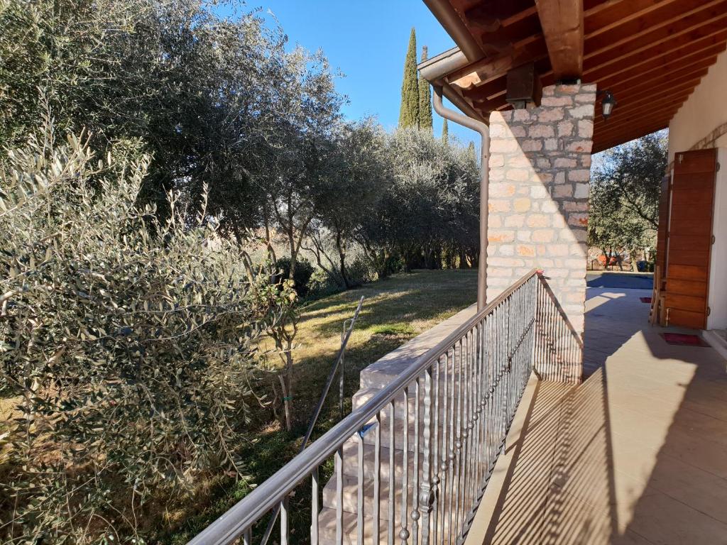 Balkon lub taras w obiekcie "Cortela" appartameni in villetta singola
