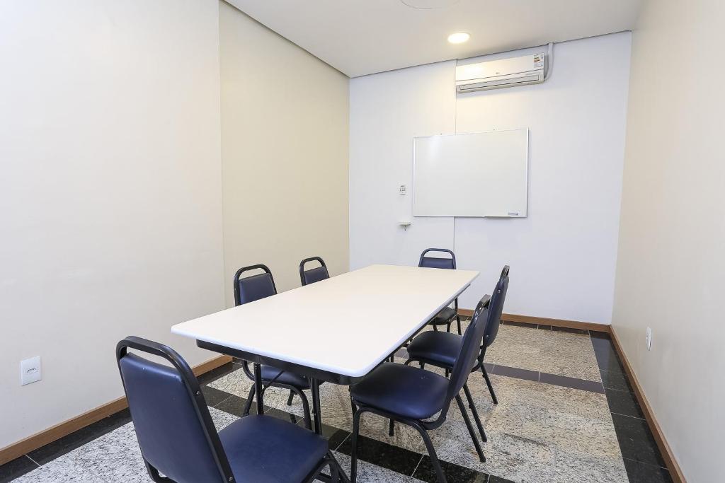  Hotel Express Rodoviária