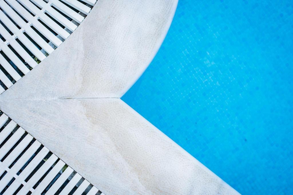 Bazén v ubytování Stamos Hotel nebo v jeho okolí