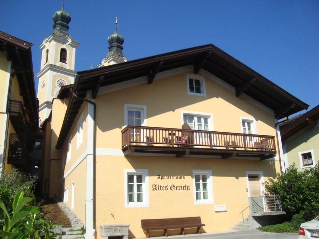 Budova, v ktorej sa apartmán nachádza