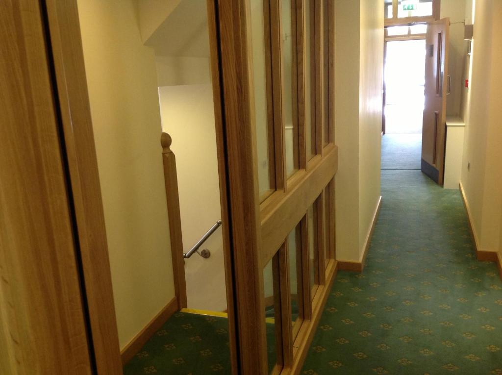 Regency Hotel Parkside - Resim 13