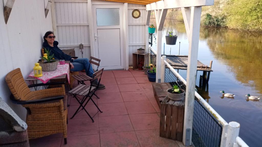 Výhled na řeku, která protéká v blízkosti apartmánu