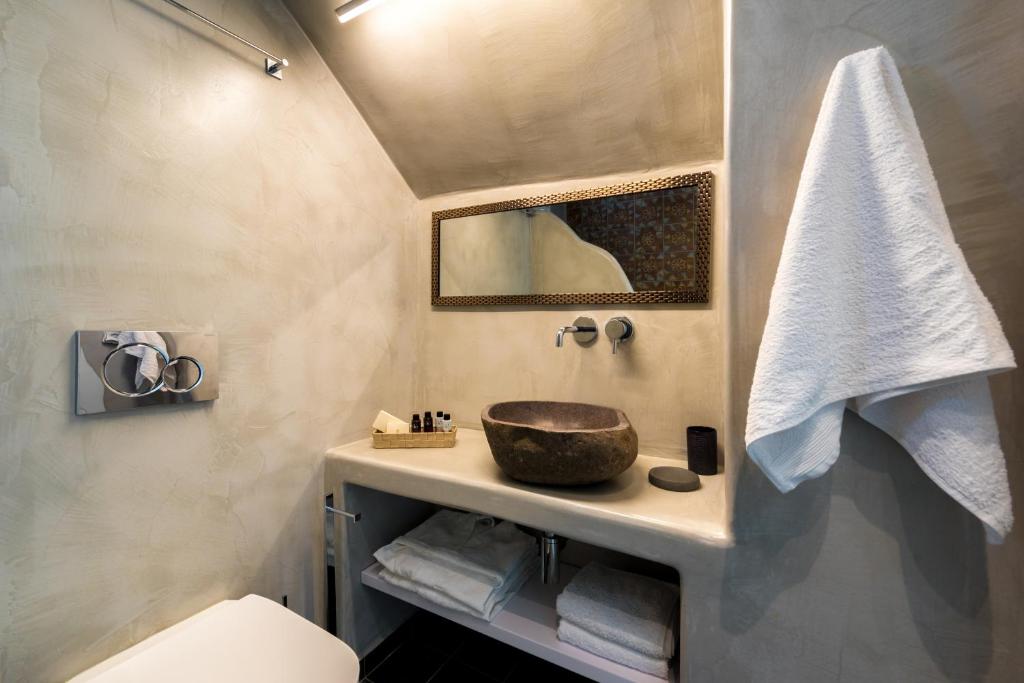 Emerald Collection Suites - 16