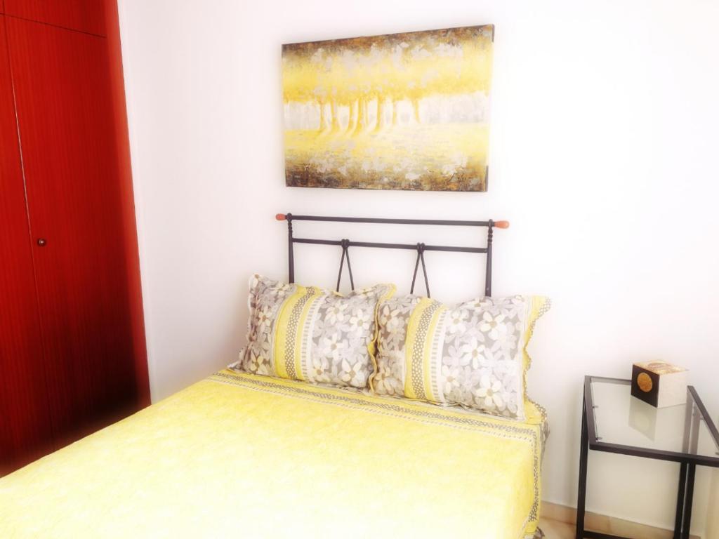 Posteľ alebo postele v izbe v ubytovaní Benalmarina Sea View Apartments
