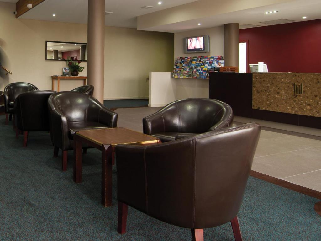 Copthorne Hotel and Apartments Queenstown Lakeview photo