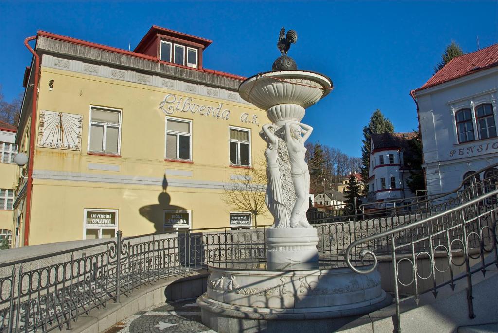 Budynek, w którym mieści się apartament