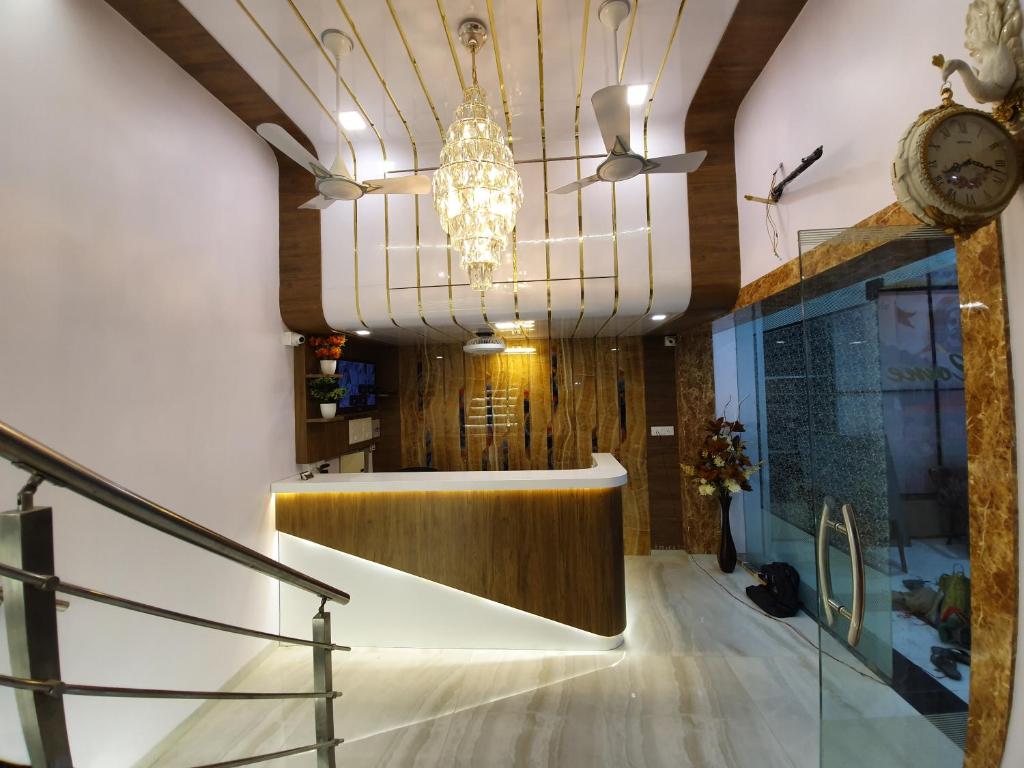 TV a/nebo společenská místnost v ubytování Hotel Apex