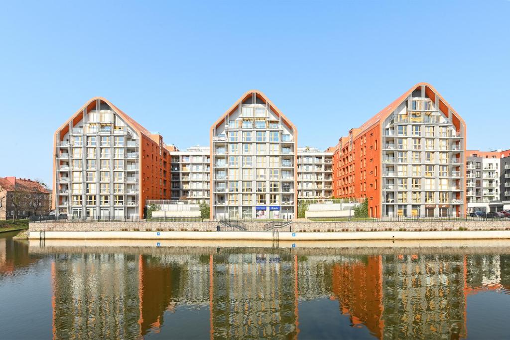 Downtown Apartments Aura - Riverside & Parking - 