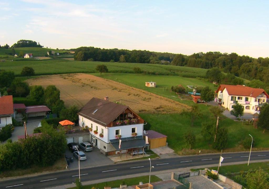 Příroda nedaleko apartmánu