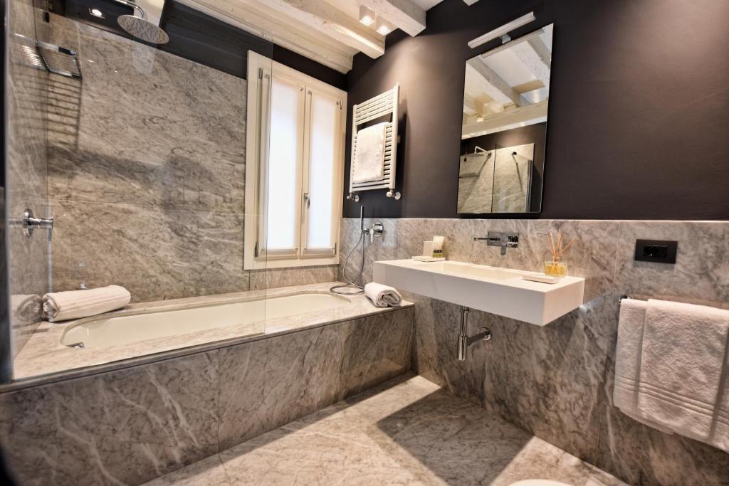 Hotel Maison Ducal - Resim 22