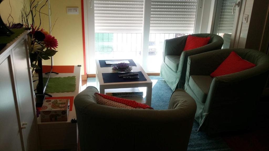 Posedenie v ubytovaní Apartamentos Ferrán Paqui