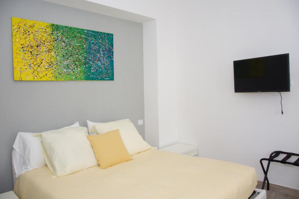 TV a/nebo společenská místnost v ubytování VILLA MATILDA luxury B&B
