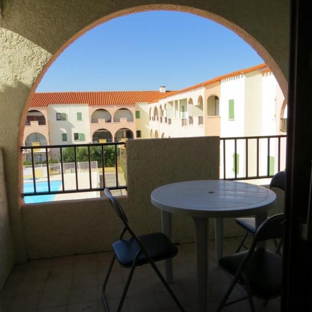 Appartement 4 personnes piscine 300 plage 4PB287