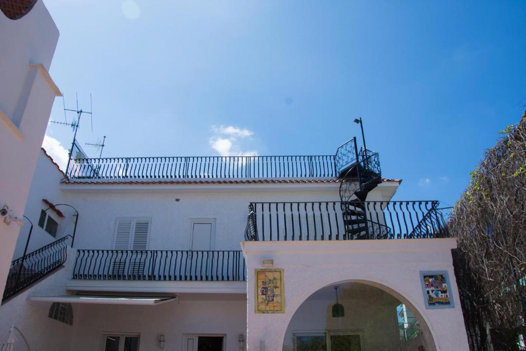 Budova, kde se bed and breakfast nachází