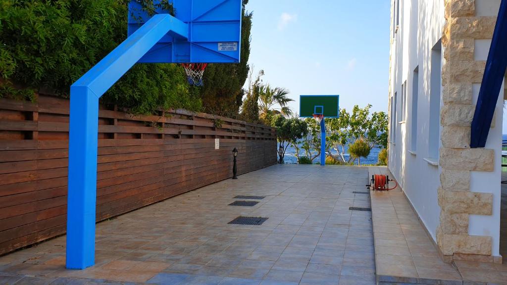 Fotografie z fotogalerie ubytování Astrofegia Beachfront Villa v destinaci Pomos