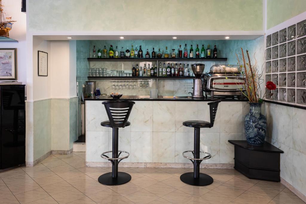 Lounge nebo bar v ubytování Hotel Marina