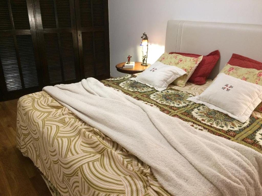  Bela e Aconchegante Casa em Itaipava
