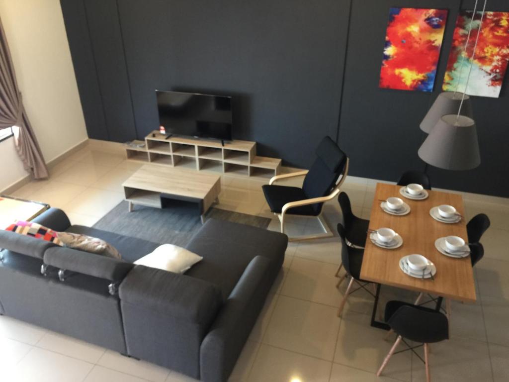 Desaru Luxury Homestay - near WaterPark, RAPID, Beach - Casa De Cuatro Dormitorios