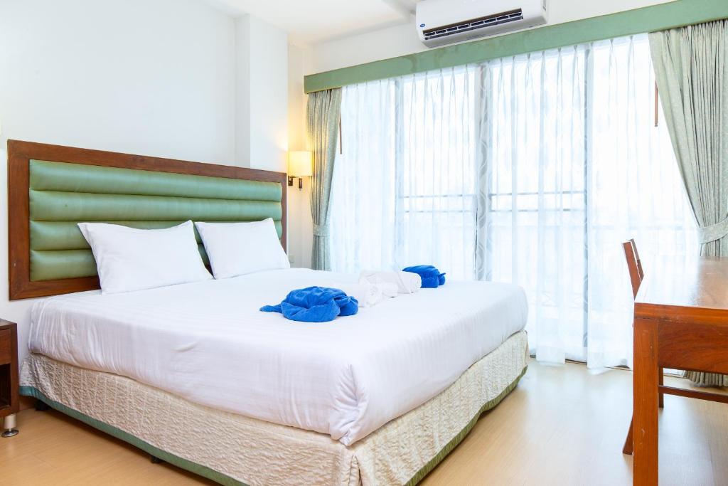 CITY RESIDENCE HOTEL SUITES