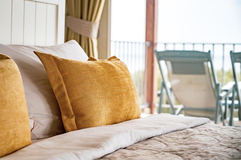Postel nebo postele na pokoji v ubytování Villa Almira Luxury Apartments