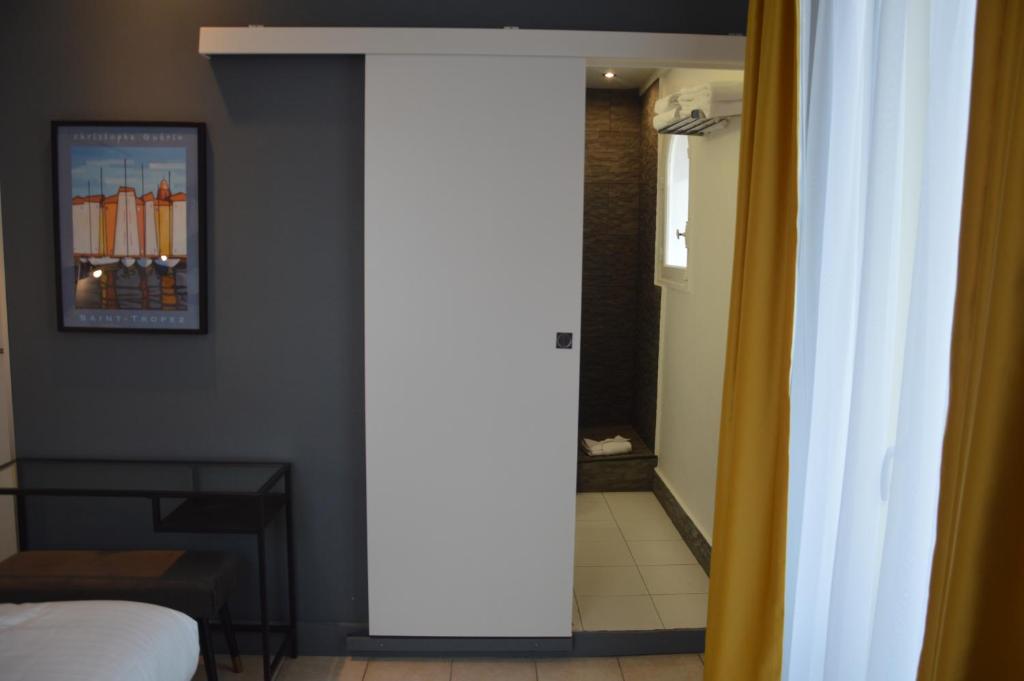 Fotografie z fotogalerie ubytování Hotel le Castellamar v destinaci Sainte-Maxime