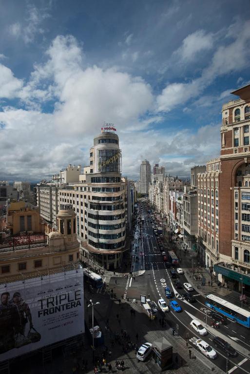 The First One Madrid Preciados - Resim 43