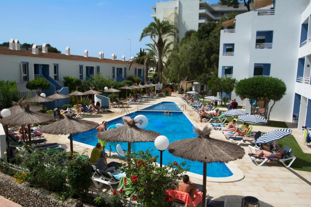 Πισίνα στο ή κοντά στο Galdana Gardens