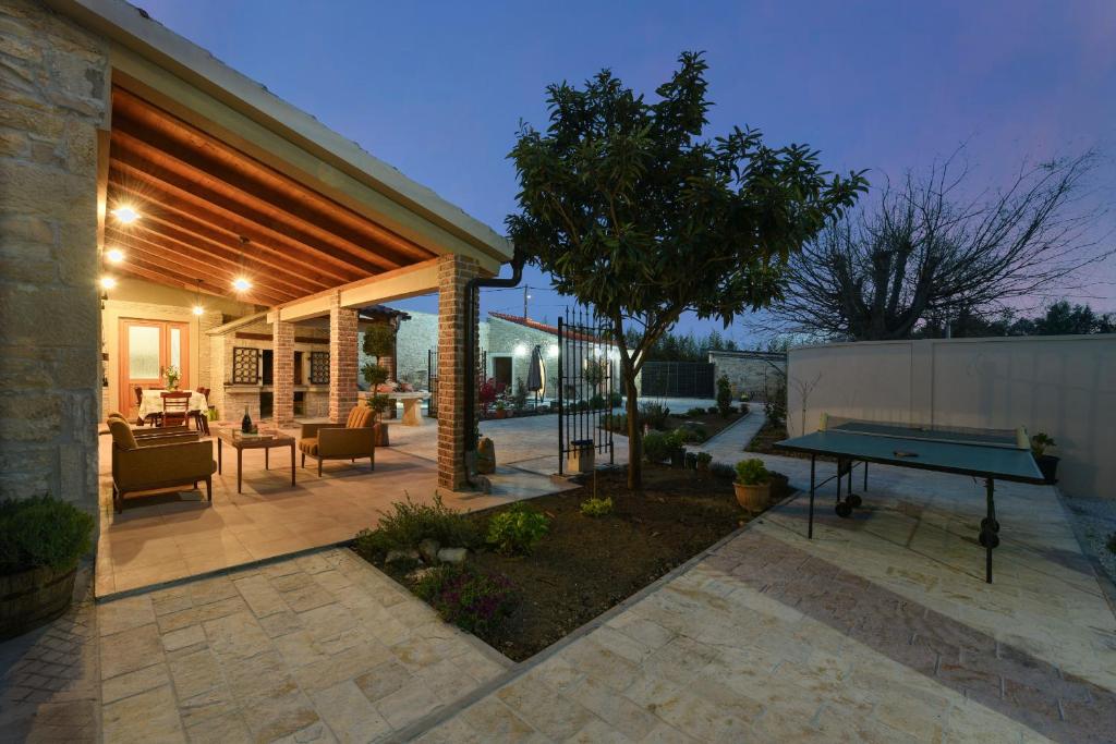 Patio nebo venkovní prostory v ubytování Villa Granar ZadarVillas