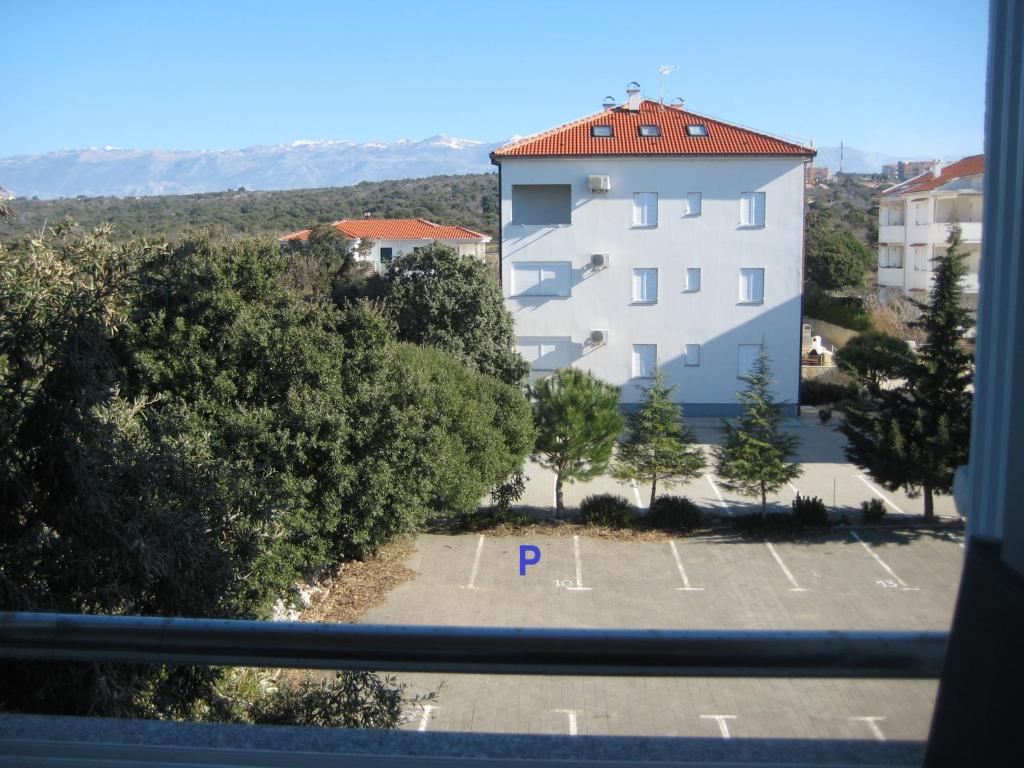 Budynek, w którym mieści się apartament