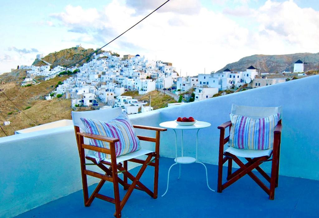Houses of Chora