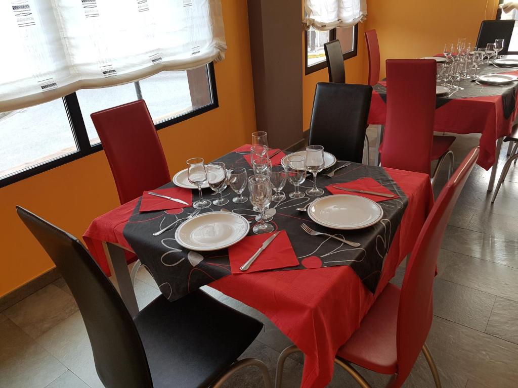 Fotografia z galérie ubytovania HOSTAL CAMELOT v destinácii Fabero