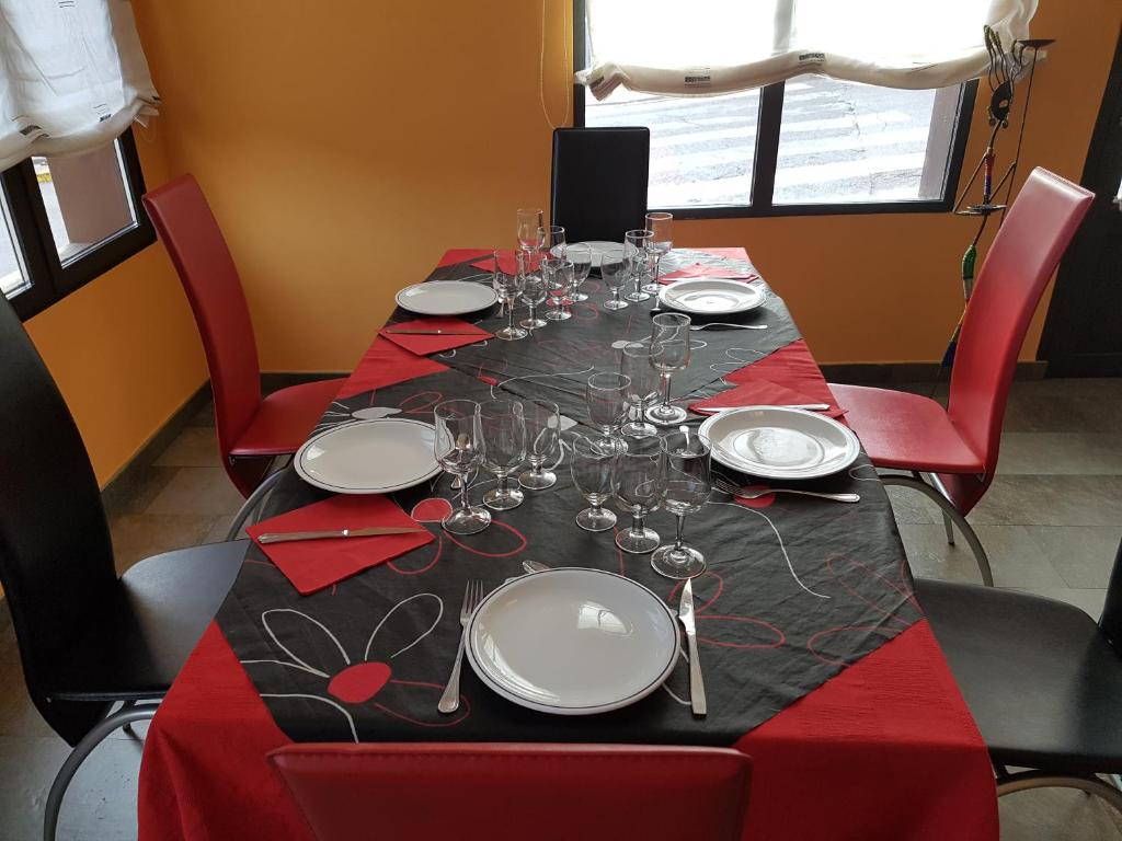 Fotografia z galérie ubytovania HOSTAL CAMELOT v destinácii Fabero