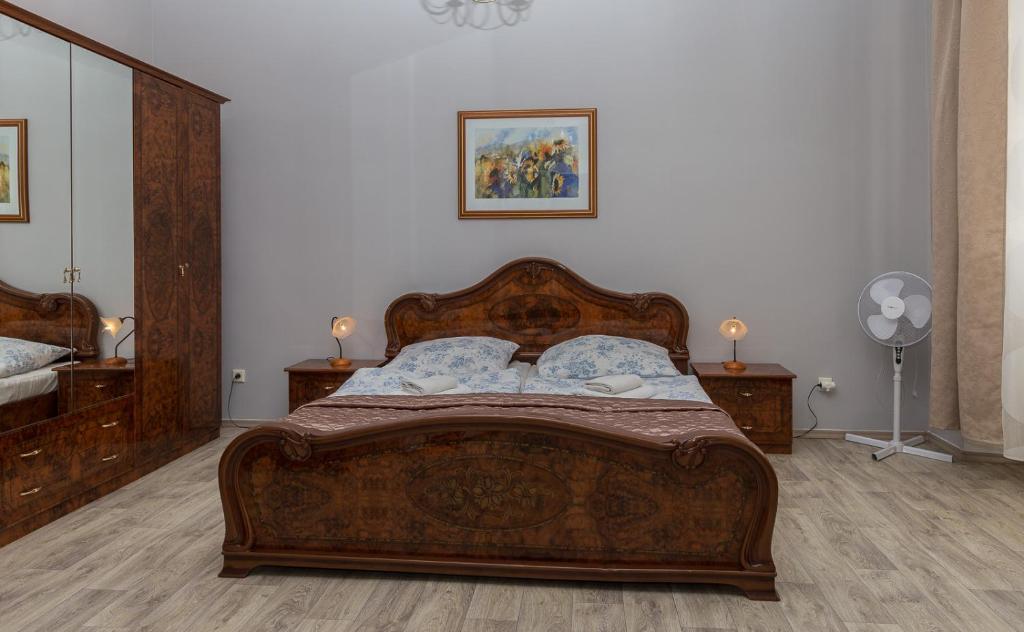 Postel nebo postele na pokoji v ubytování Hotel Richmond Teplice