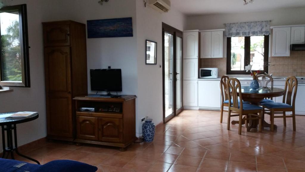 Kuchyň nebo kuchyňský kout v ubytování Bungalow Perla