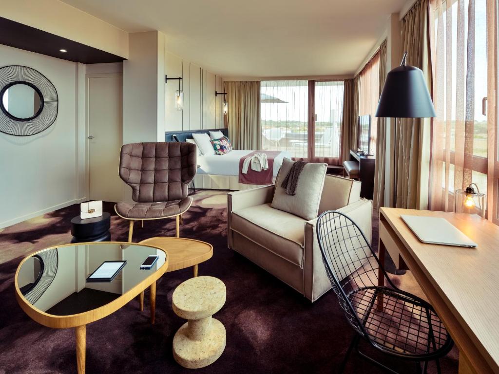 Posezení v ubytování Mercure Lyon Genas Eurexpo