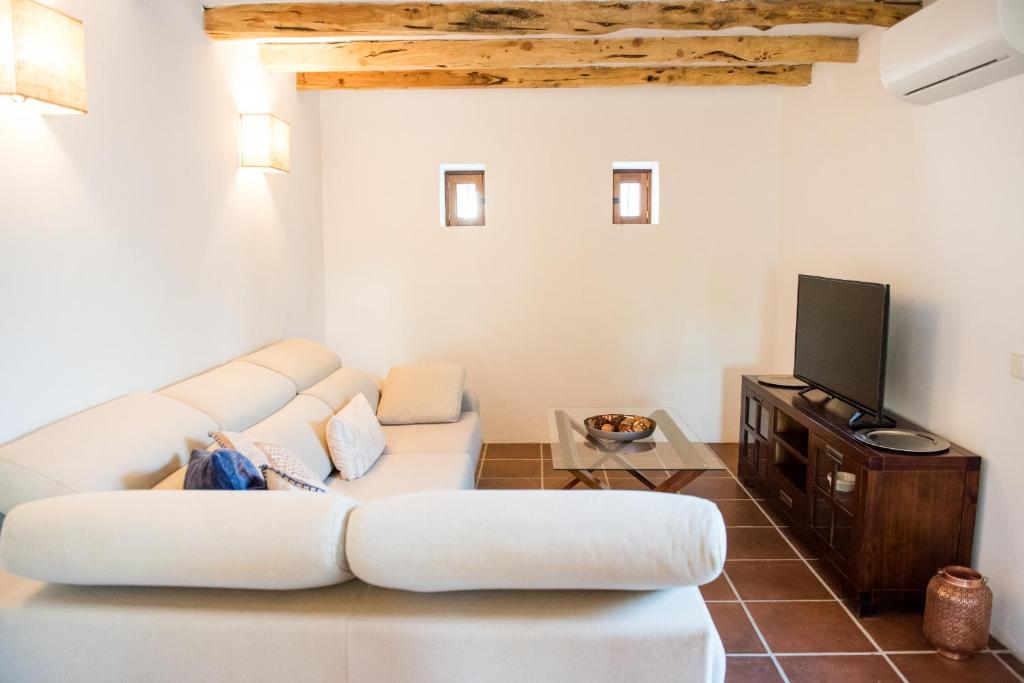 Casa Can Boletar, Santa Gertrudis de Fruitera – Updated 2023 ...