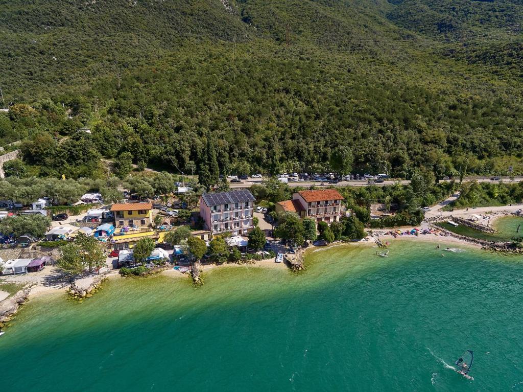 Gallery image of Albergo Campeggio Bommartini in Malcesine