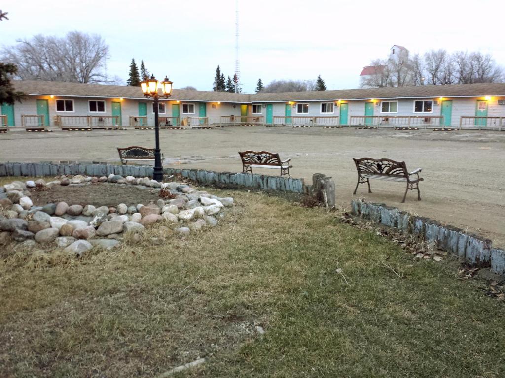 Moosomin Motel, Moosomin (updated prices 2024)