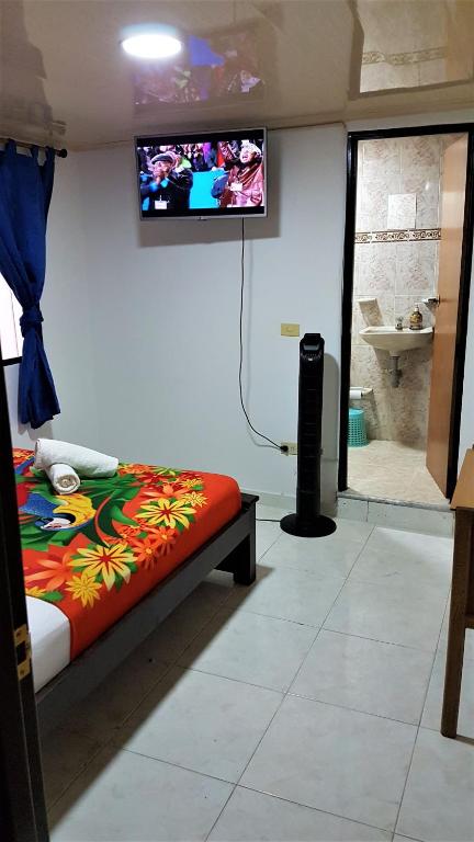 TV a/nebo společenská místnost v ubytování Hotel San Vicente
