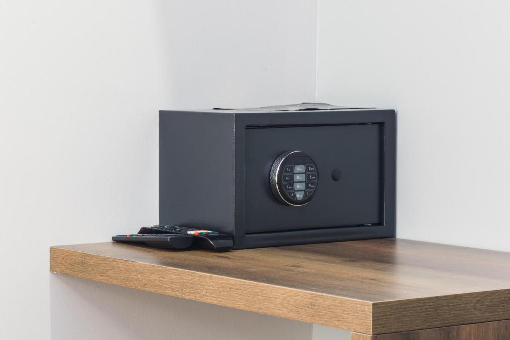 Dome Rooms Downtown - 11