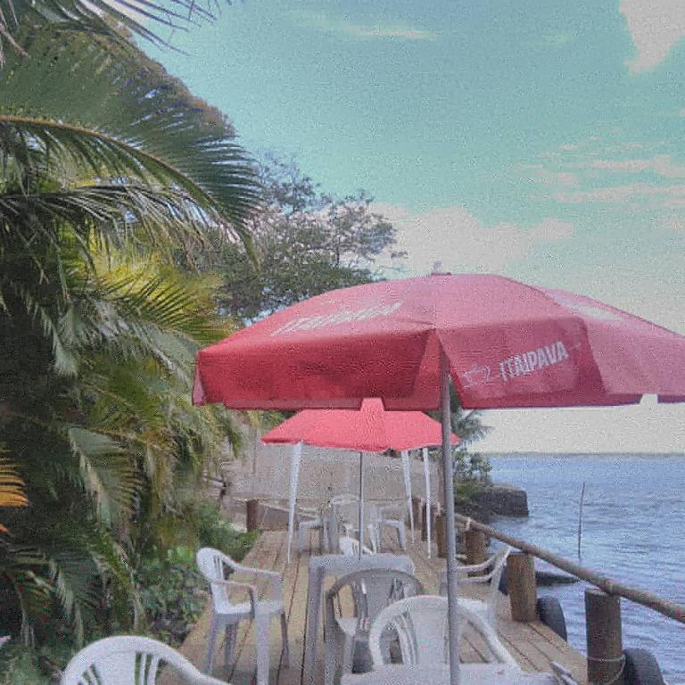  Villa dos Golfinhos