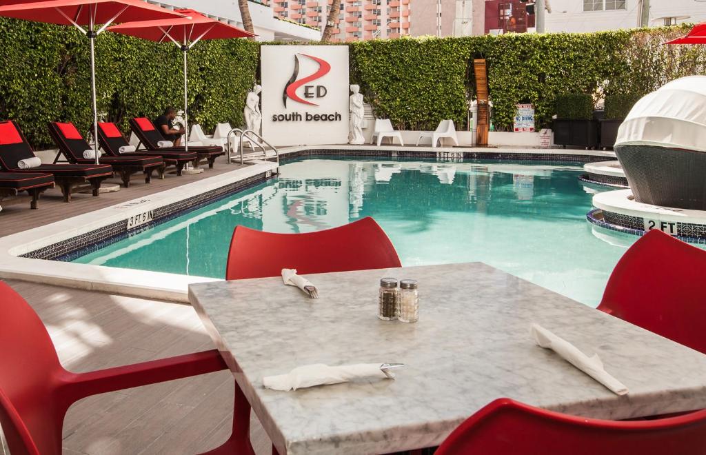 Red South Beach Hotel, hospedagem boa e barata em Miami Beach