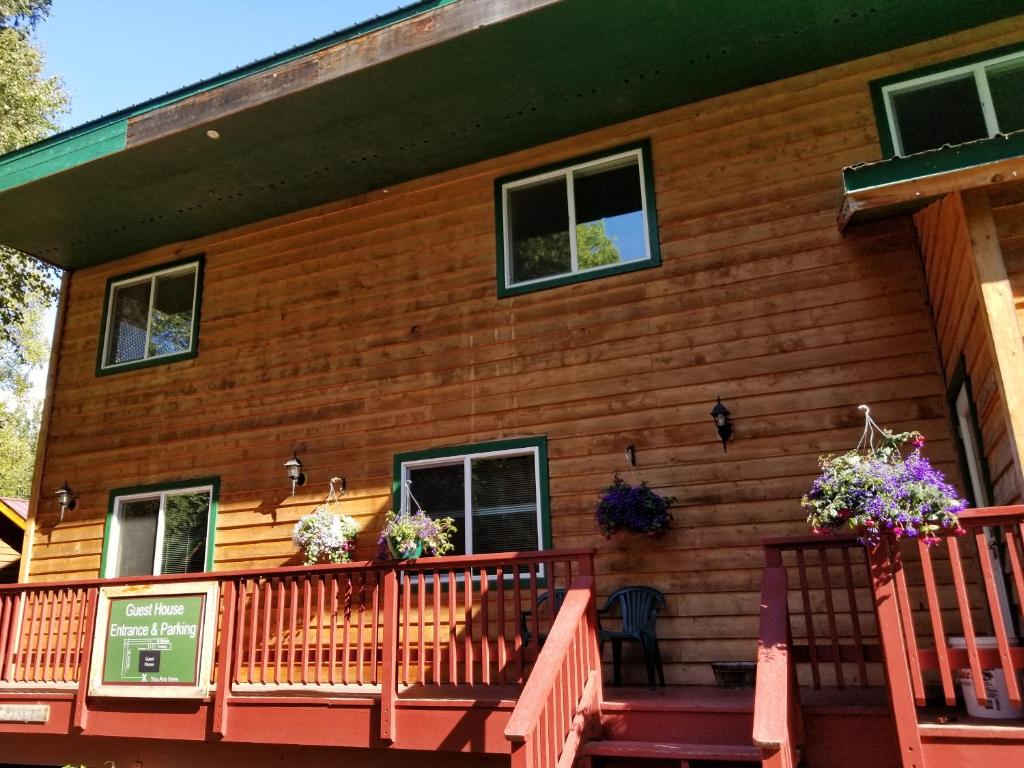 Balkón nebo terasa v ubytování Talkeetna Hideaway