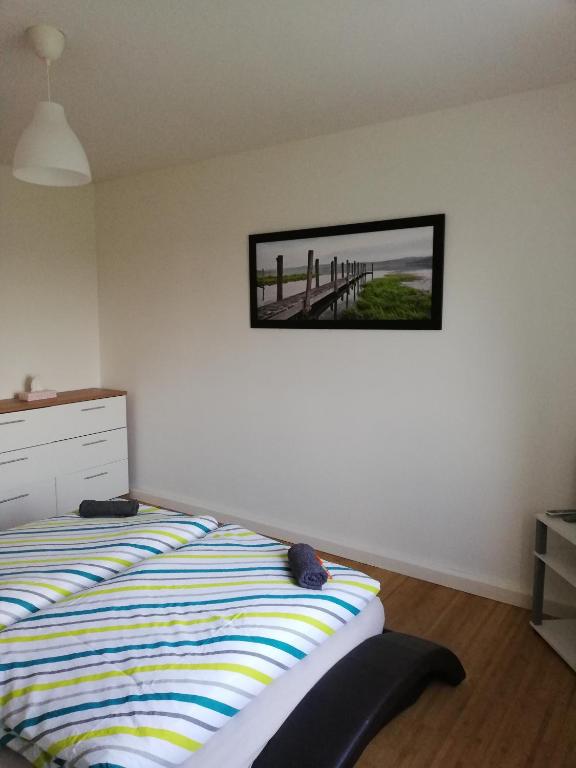 Postel nebo postele na pokoji v ubytování Ferienwohnung Waldeck am Edersee