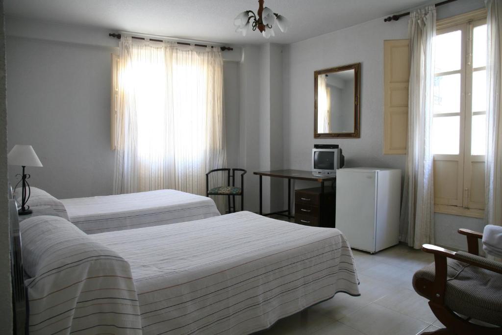 Pensión San Joaquín, Granada – Updated 2022 Prices