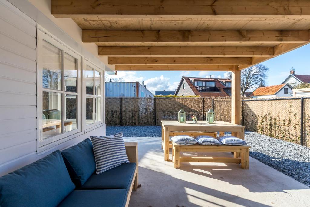 Balkón nebo terasa v ubytování George's Lodges Renesse