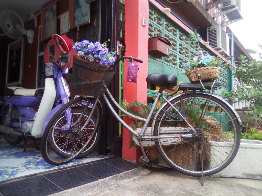 Ciclism la sau în apropiere de Ban Kru Ae Homestay