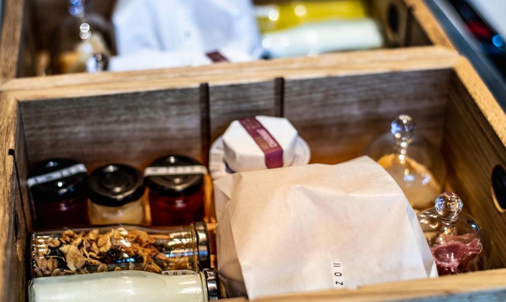 One Suite Hotel - Zollhaus - Resim 7