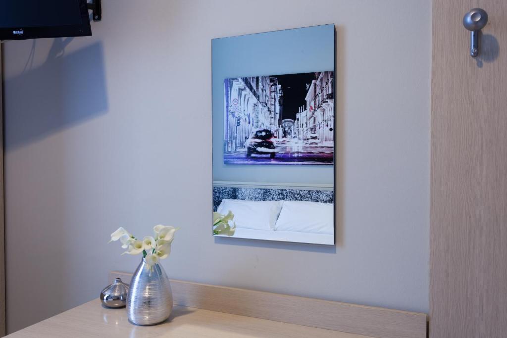 TV a/nebo společenská místnost v ubytování Best Quality Hotel Dock Milano